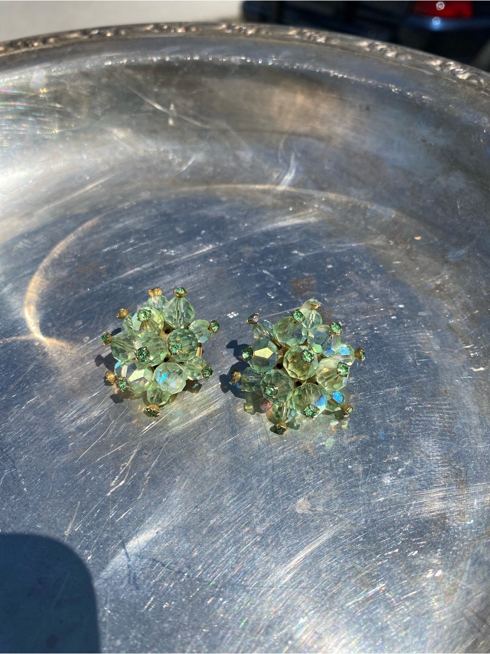 Green Crystal Cluster clip Earrings - Vintage
